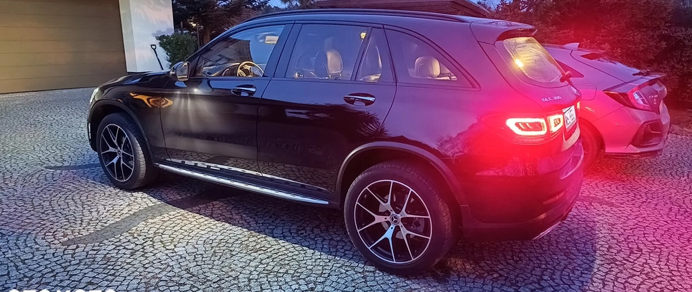 Mercedes-Benz GLC cena 214000 przebieg: 7900, rok produkcji 2022 z Sochaczew małe 781